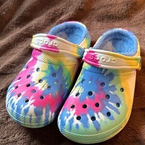 CROCS Tie-Dye Classic Lined Mules Pink, Blue, Yellow Womens 8 / Mens 6